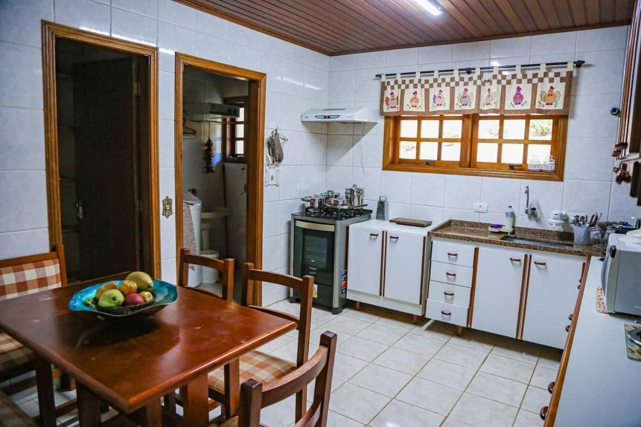 Chale Belga Em Condominio - 1,2 Km Do Centro Turistico Capivari Campos do Jordão 외부 사진